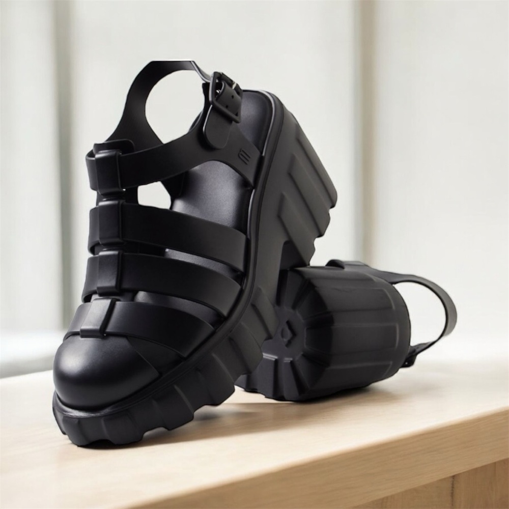 Melissa Megan Fisherman Black Platform Sandals